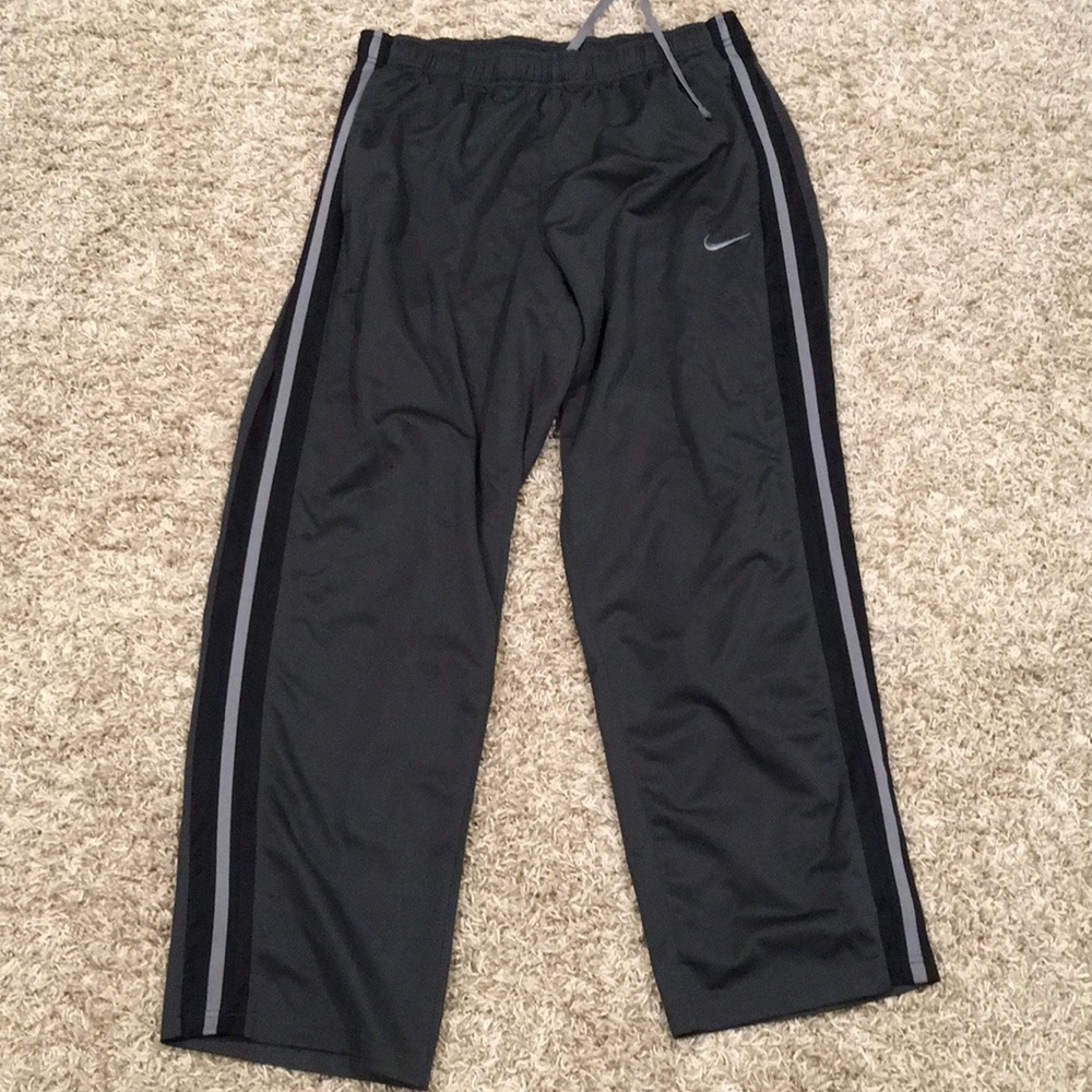 Men’s Nike gray drawstring pants size XXL